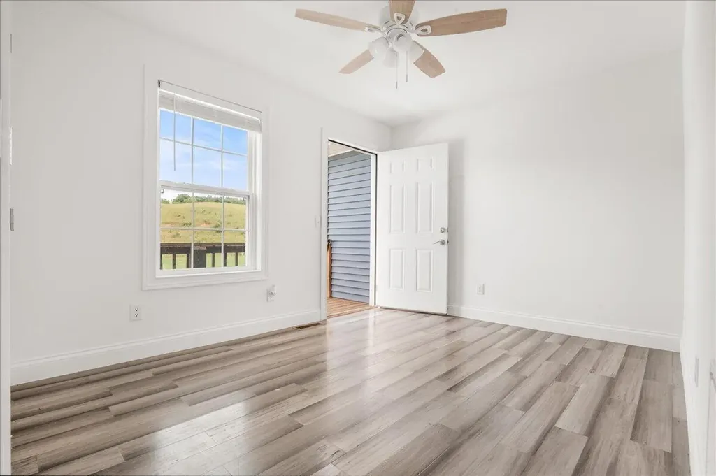 668 Slate Lick Road London KY 40741
