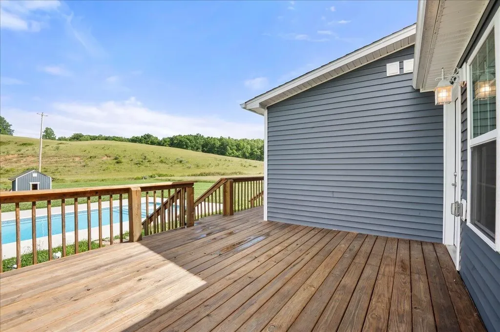 668 Slate Lick Road London KY 40741