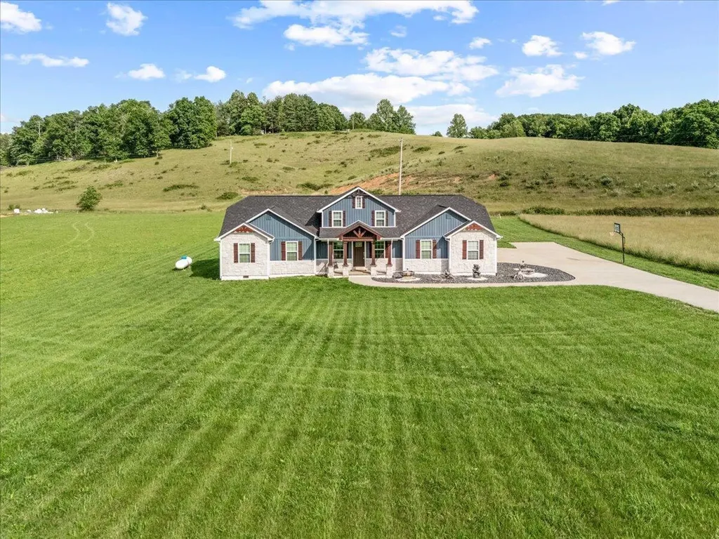 668 Slate Lick Road London KY 40741