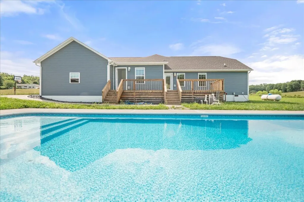 668 Slate Lick Road London KY 40741