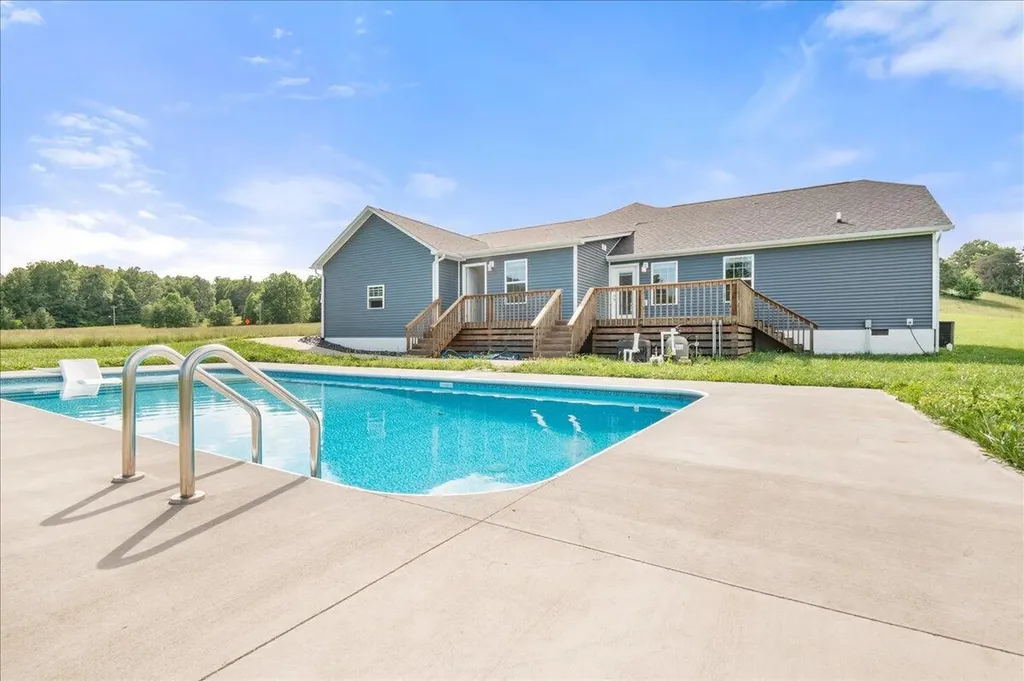 668 Slate Lick Road London KY 40741