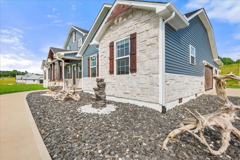668 Slate Lick Road London KY 40741