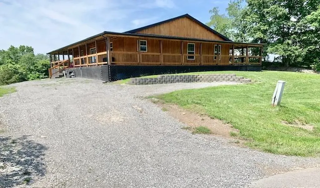 3359 Trapp-goffs Corner Road Winchester KY 40391