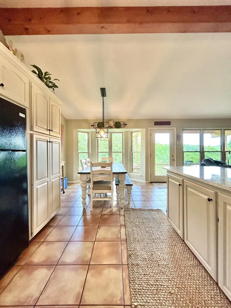 120 Woodson Cove Bronston KY 42518