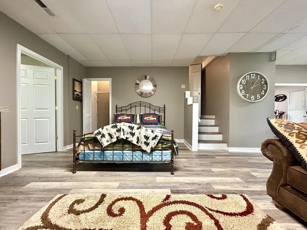120 Woodson Cove Bronston KY 42518