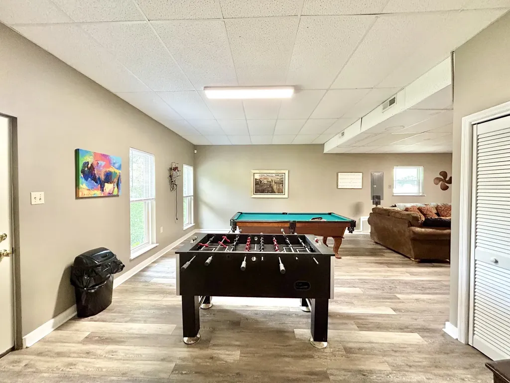 120 Woodson Cove Bronston KY 42518