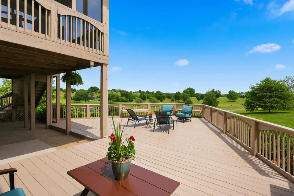 226 Bluffwood Drive Danville KY 40422