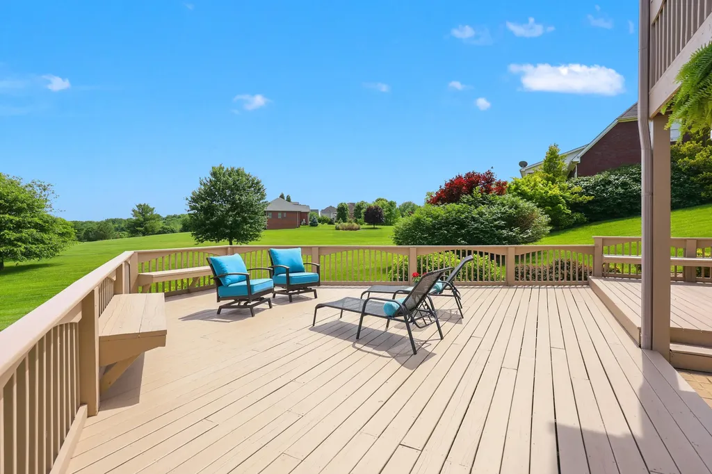 226 Bluffwood Drive Danville KY 40422