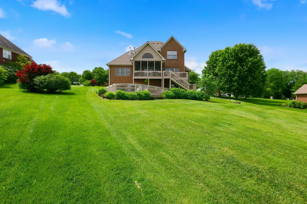 226 Bluffwood Drive Danville KY 40422