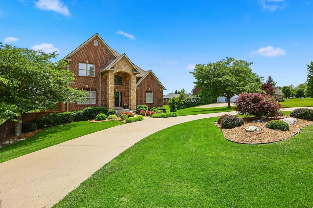 226 Bluffwood Drive Danville KY 40422