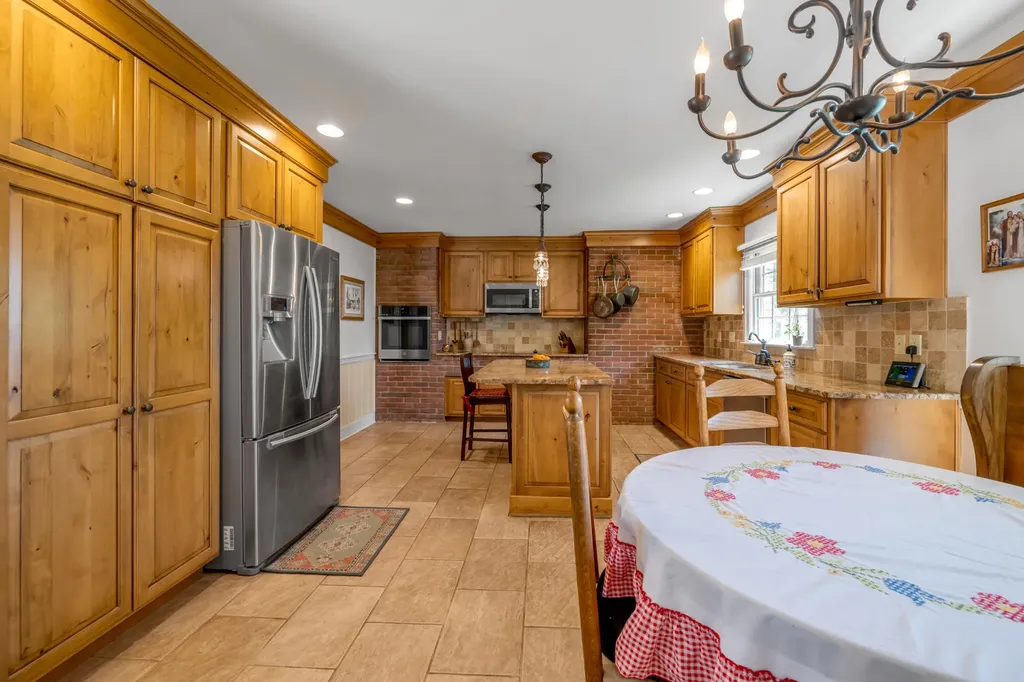 255 Shryocks Ferry Road Versailles KY 40383