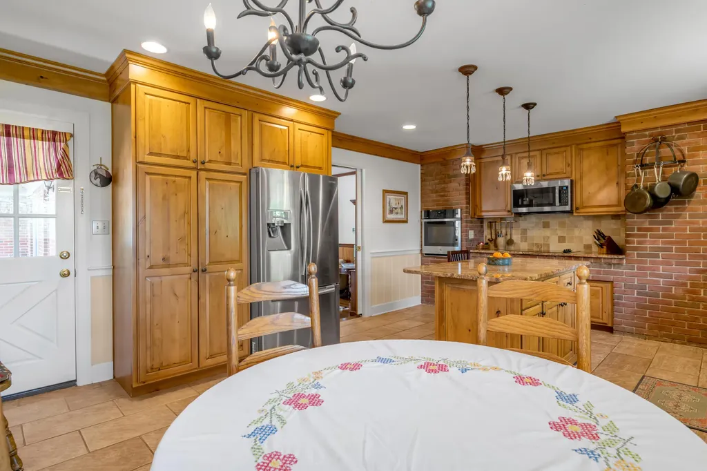 255 Shryocks Ferry Road Versailles KY 40383
