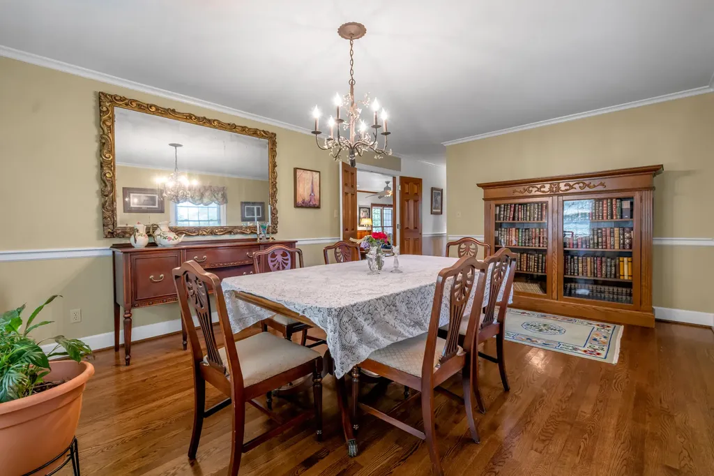255 Shryocks Ferry Road Versailles KY 40383