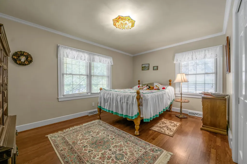 255 Shryocks Ferry Road Versailles KY 40383