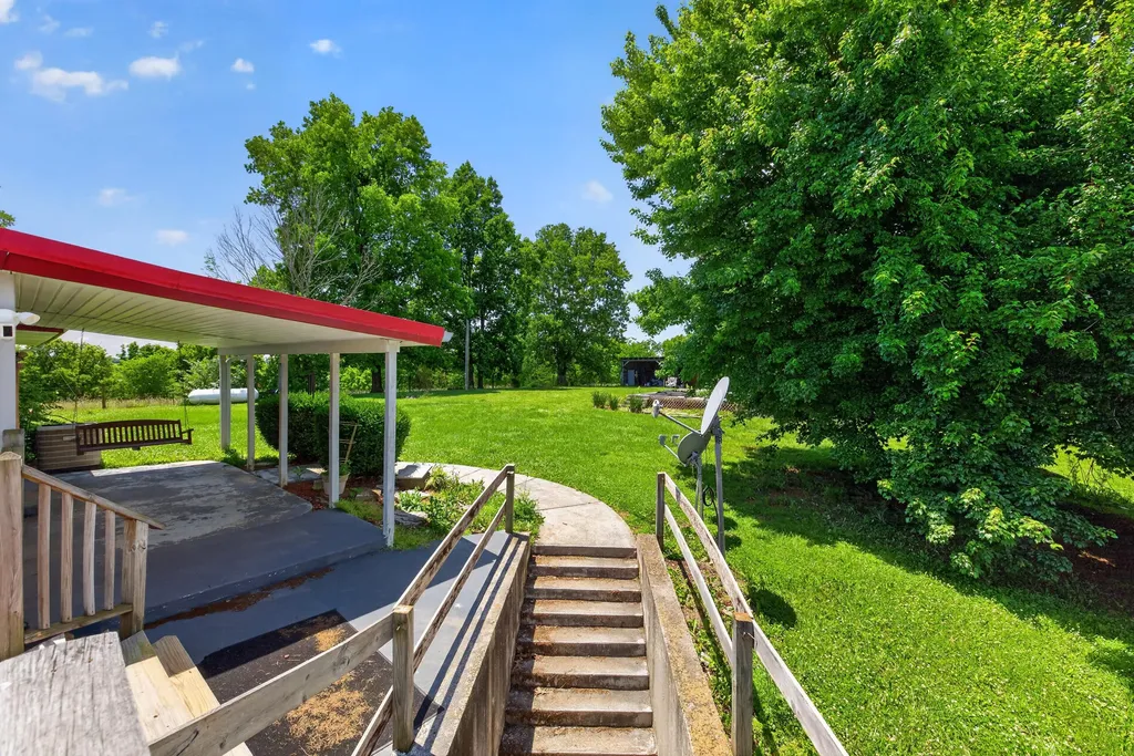 957 Cane Run Road Springfield KY 40069