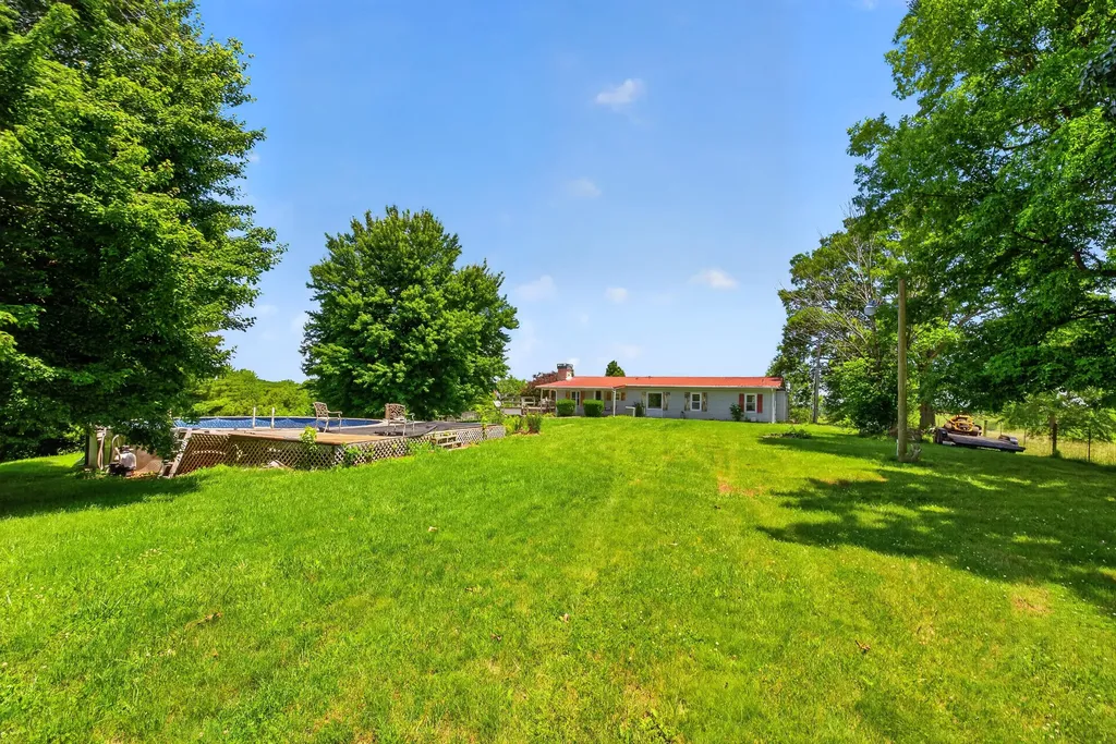 957 Cane Run Road Springfield KY 40069