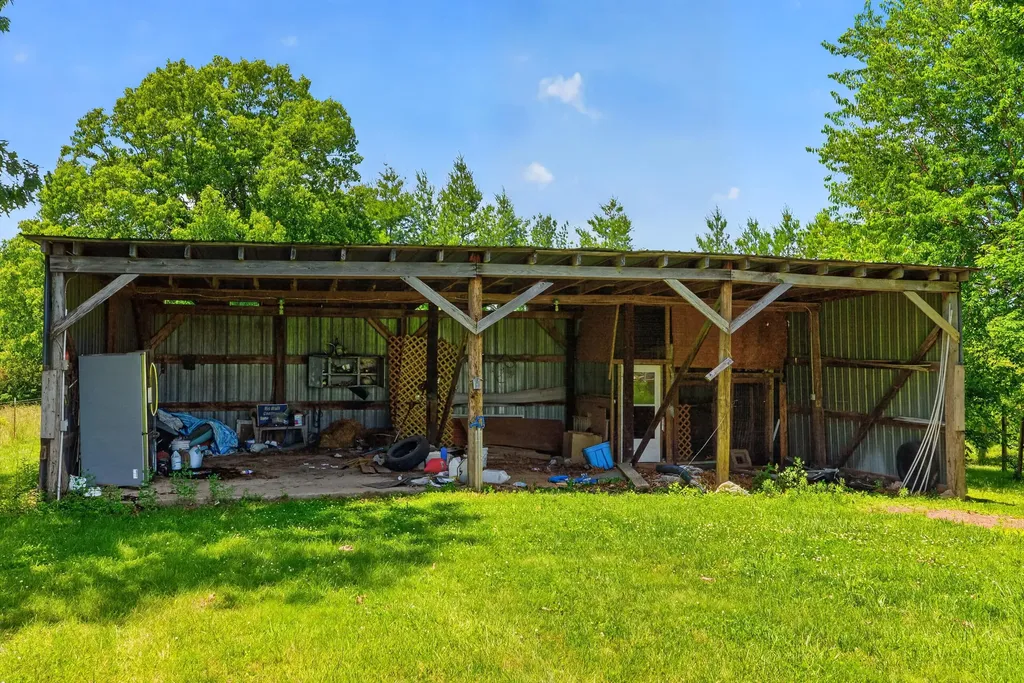 957 Cane Run Road Springfield KY 40069