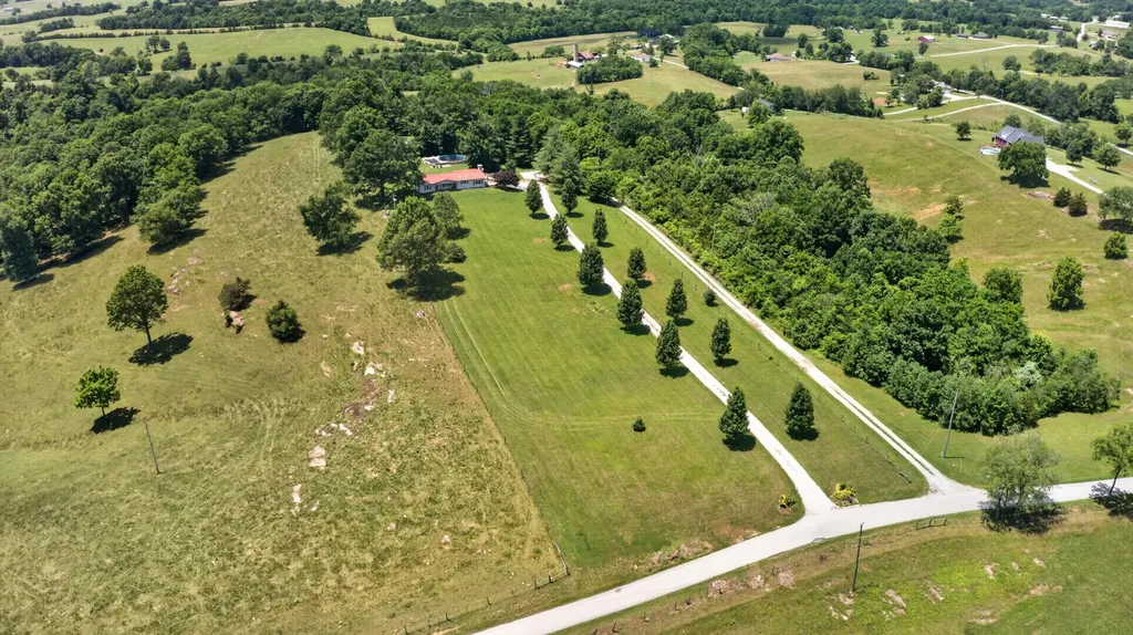 957 Cane Run Road Springfield KY 40069