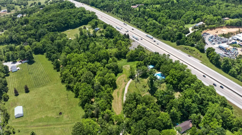 410 W Lexington Avenue Winchester KY 40391