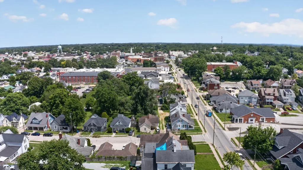 410 W Lexington Avenue Winchester KY 40391
