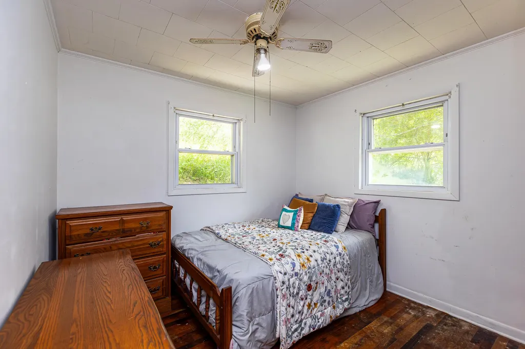 609 State Highway 2036 Letcher KY 41832