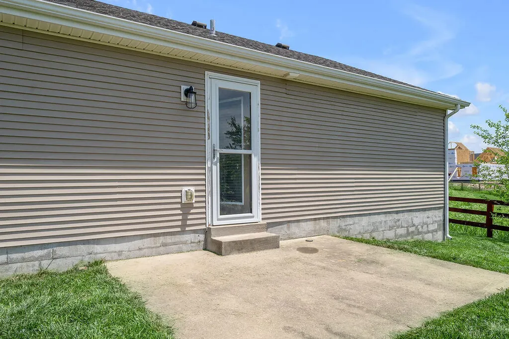 124 Lake Forest Drive Georgetown KY 40324