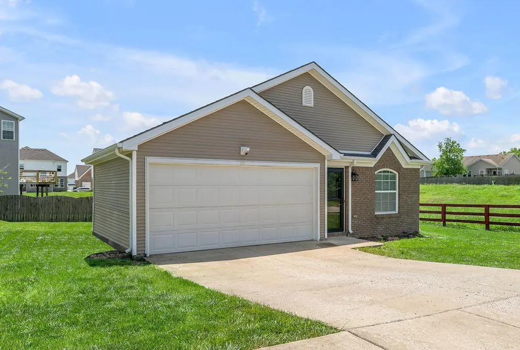 124 Lake Forest Drive Georgetown KY 40324