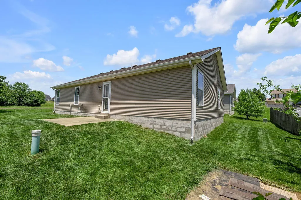 124 Lake Forest Drive Georgetown KY 40324