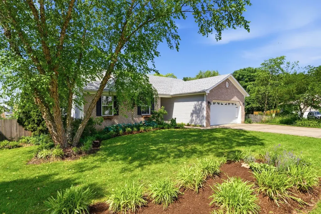 112 Harp Court Georgetown KY 40324