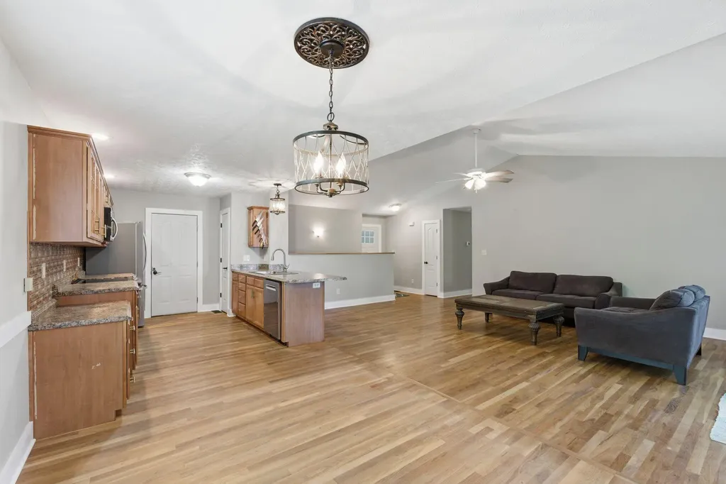112 Harp Court Georgetown KY 40324