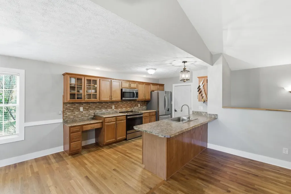 112 Harp Court Georgetown KY 40324