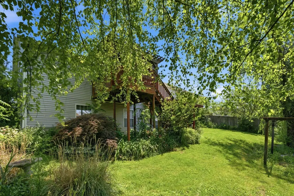112 Harp Court Georgetown KY 40324