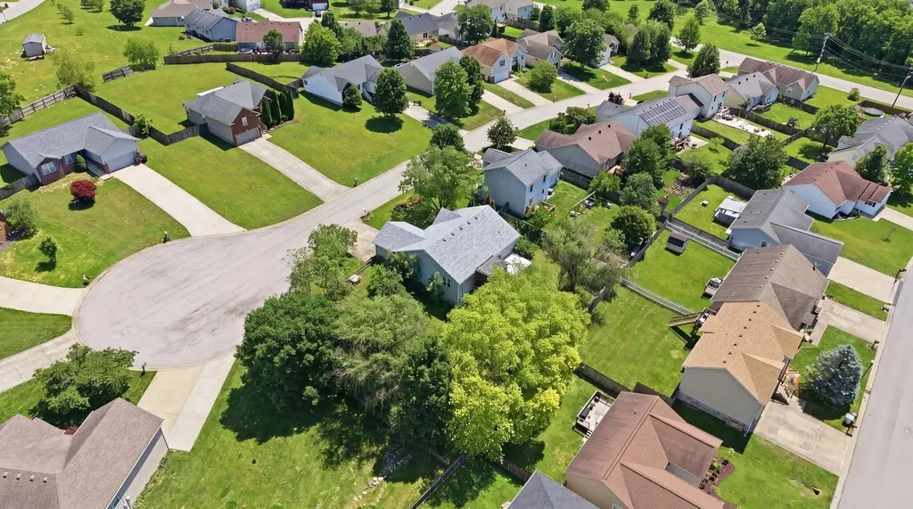 112 Harp Court Georgetown KY 40324