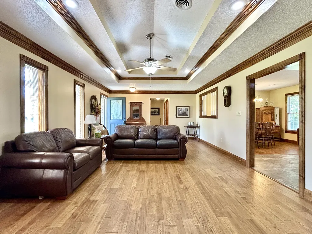 326 Summer Shade Drive Somerset KY 42503