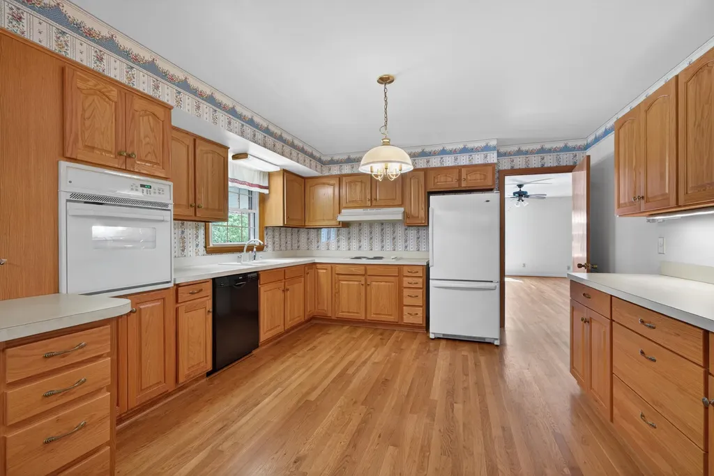 1685 Linstead Drive Lexington KY 40504