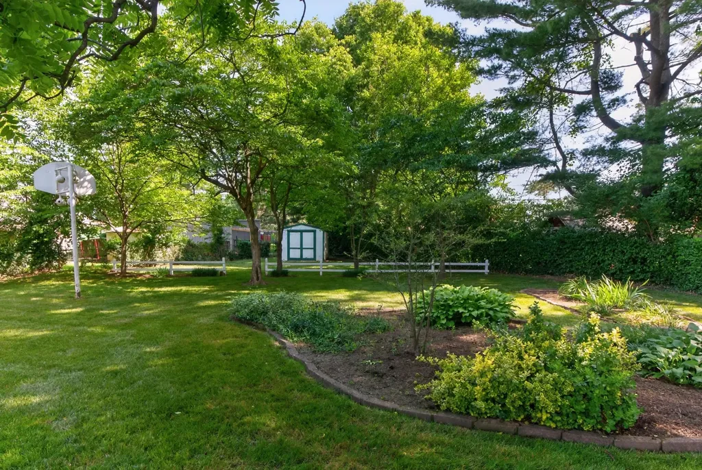 1685 Linstead Drive Lexington KY 40504