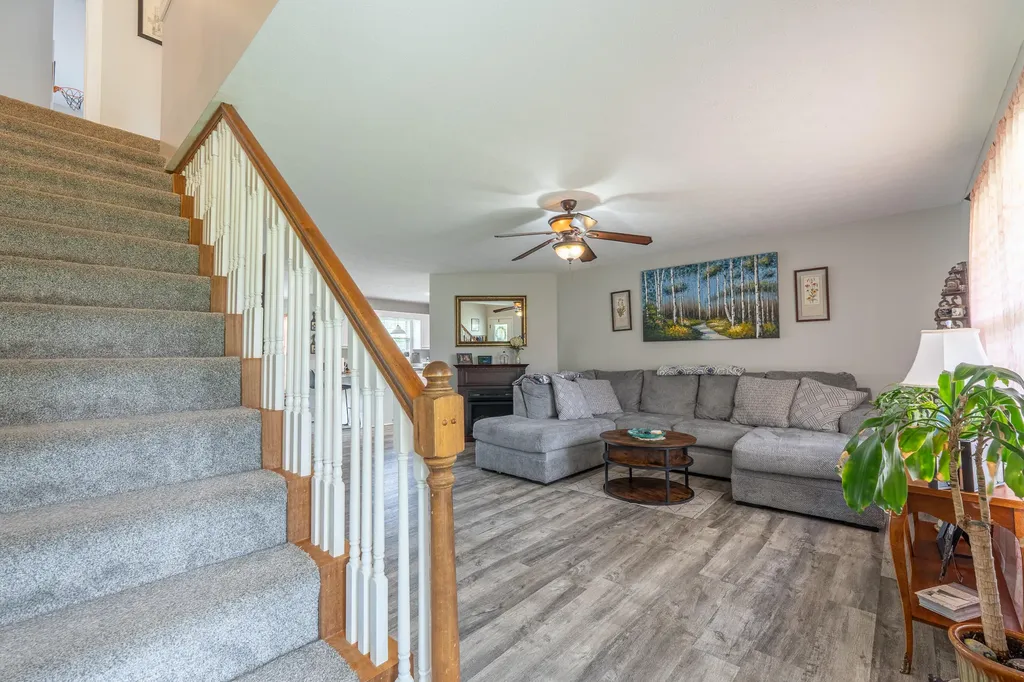 207 Clover Pointe Drive Somerset KY 42503