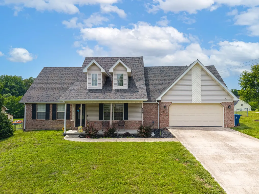 207 Clover Pointe Drive Somerset KY 42503