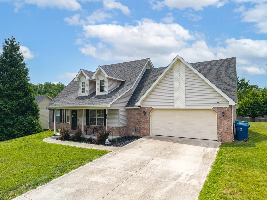 207 Clover Pointe Drive Somerset KY 42503