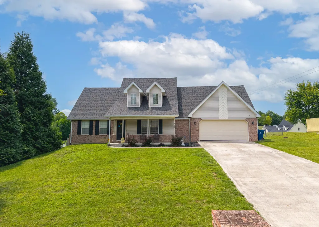 207 Clover Pointe Drive Somerset KY 42503