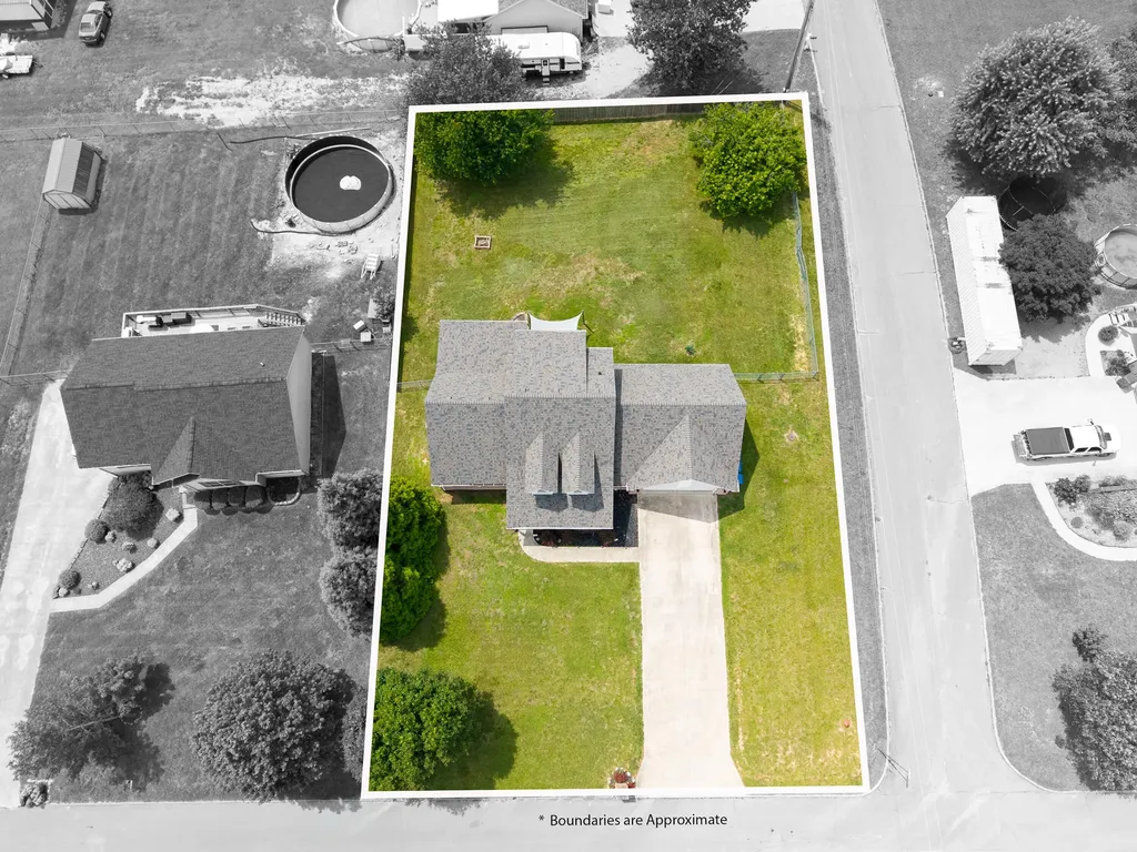 207 Clover Pointe Drive Somerset KY 42503