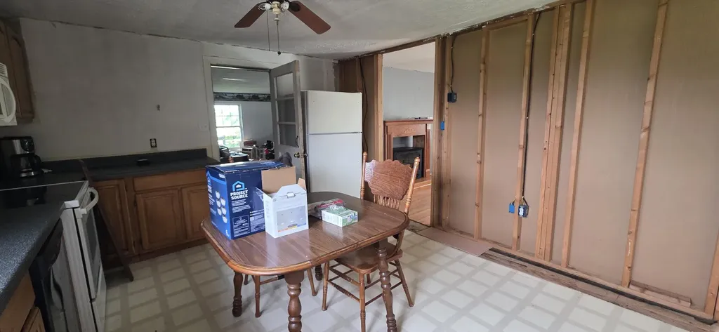 34 N Shady Lane Eubank KY 42567