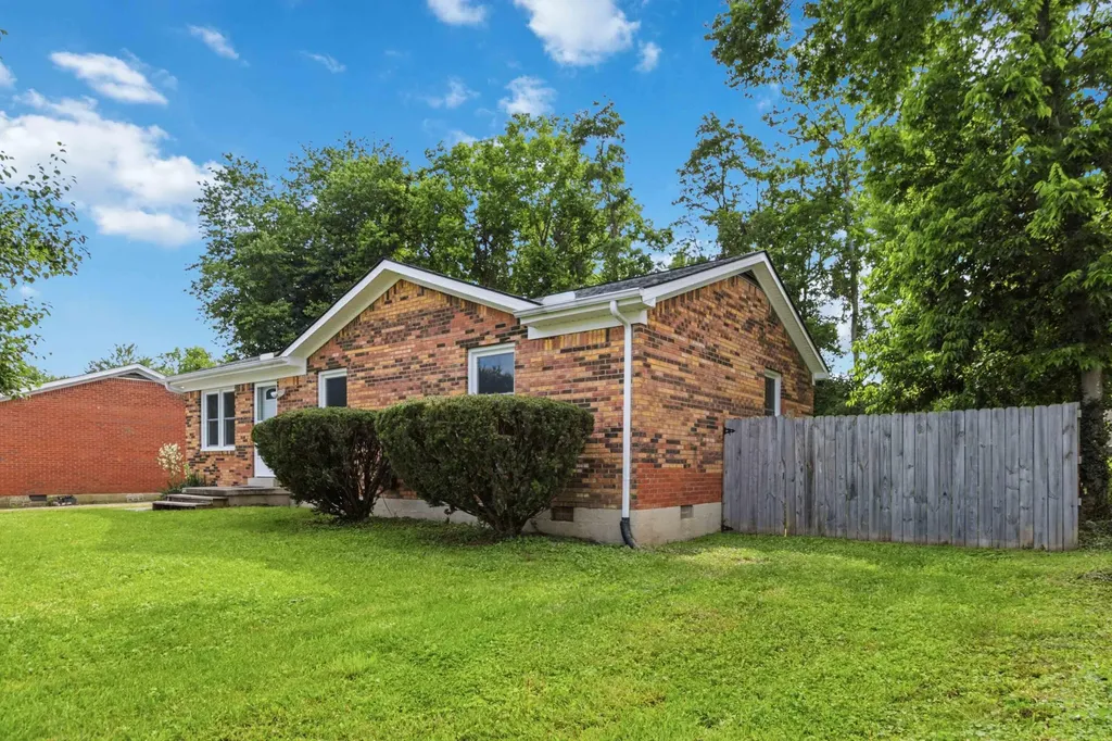 116 Berenwood Drive Berea KY 40403