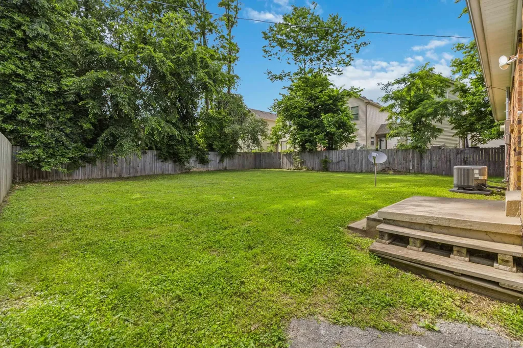 116 Berenwood Drive Berea KY 40403