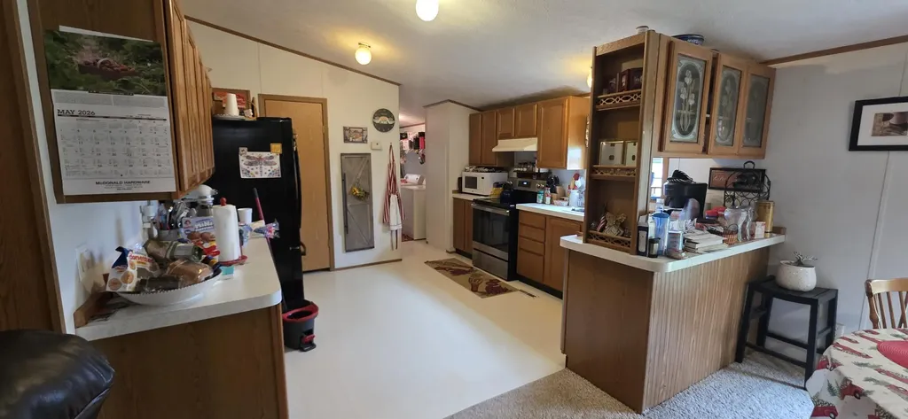100 N Shady Lane Eubank KY 42567