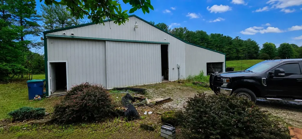 100 N Shady Lane Eubank KY 42567