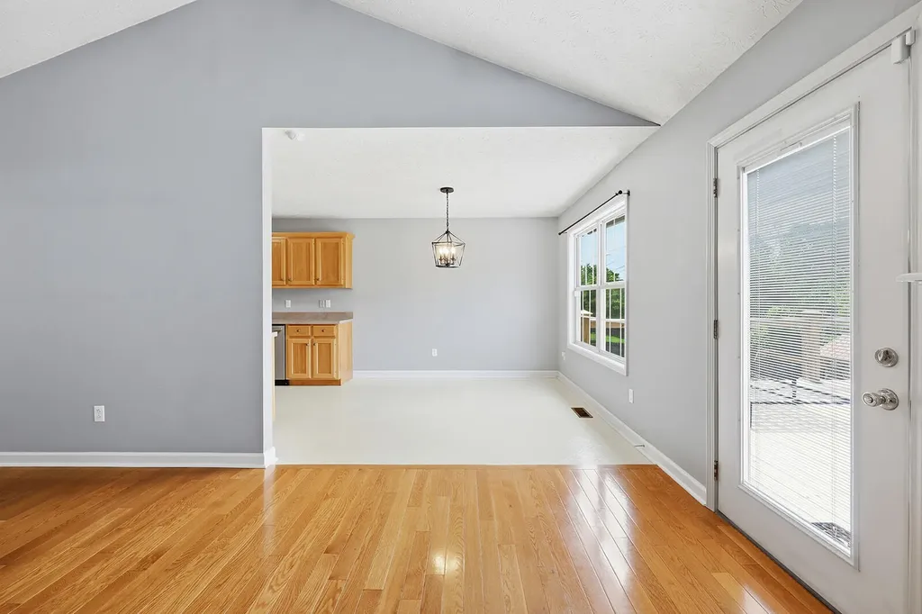 305 Forest Ridge Drive Frankfort KY 40601
