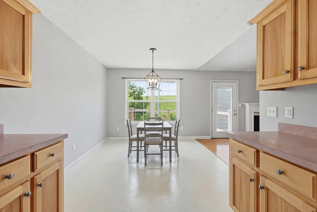 305 Forest Ridge Drive Frankfort KY 40601