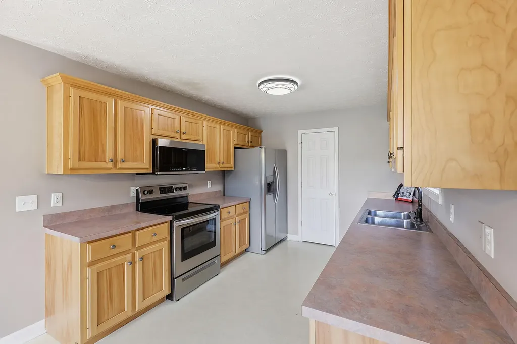 305 Forest Ridge Drive Frankfort KY 40601