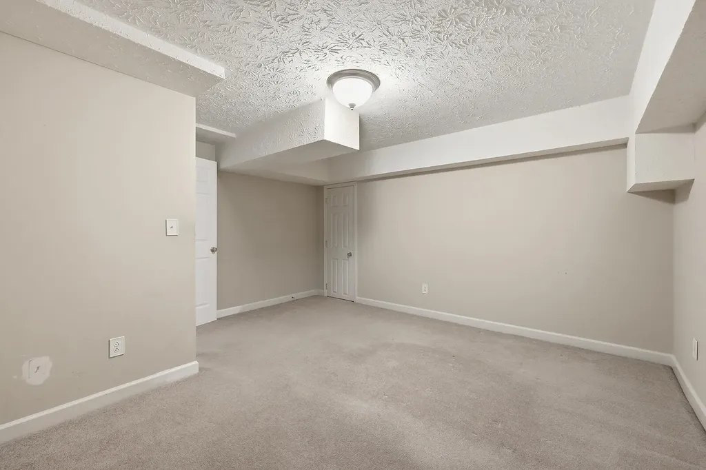 305 Forest Ridge Drive Frankfort KY 40601